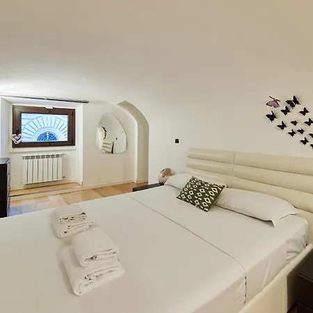 Iflat Marvellous Home Near Via Del Corso Rome Exterior photo